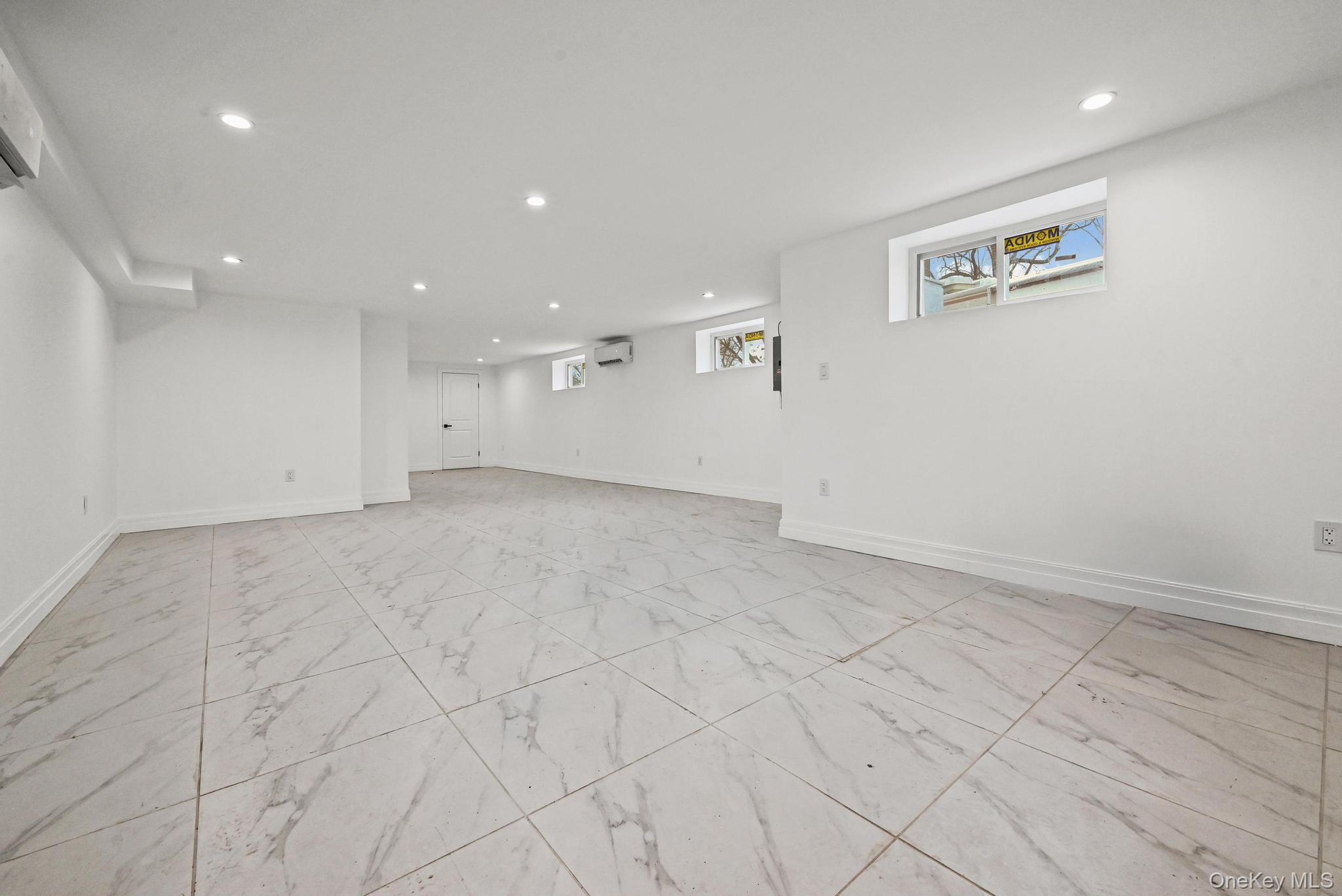 #20 photo, 118-11 Lakeview Boulevard, Jamaica , NY 11434