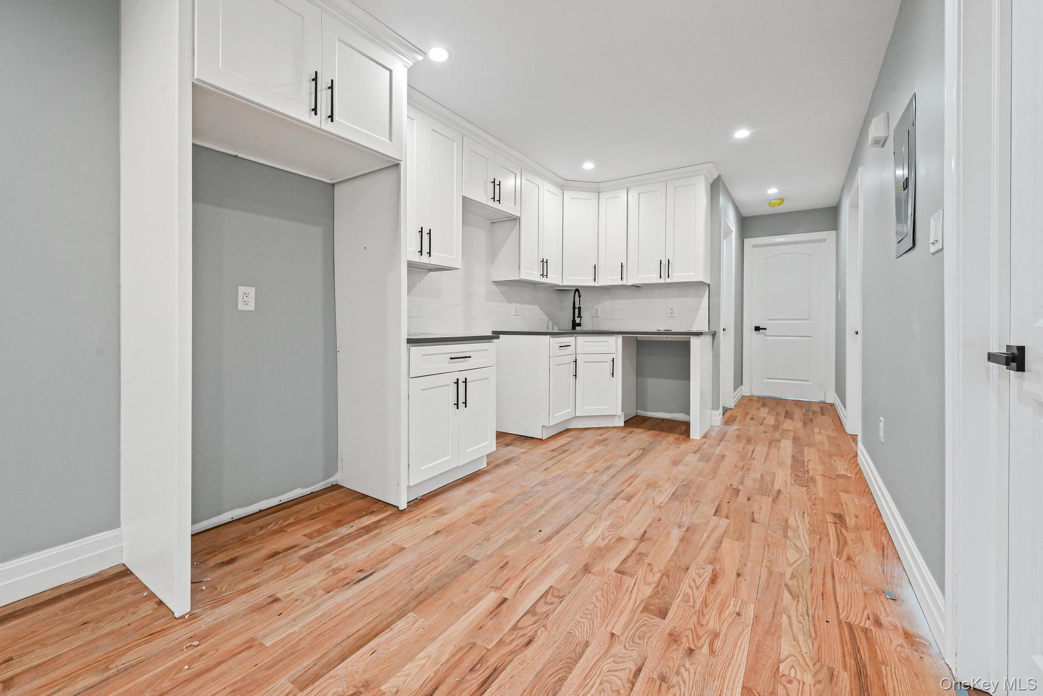 #6 photo, 118-11 Lakeview Boulevard, Jamaica , NY 11434