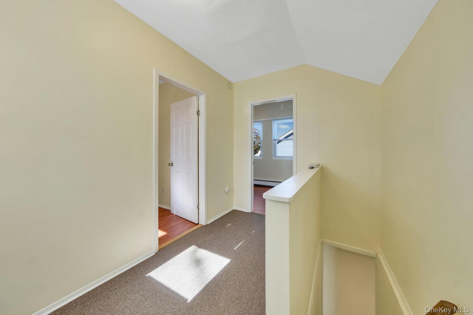 #11 photo, 39 Chapman Place, Bay Shore , NY 11706