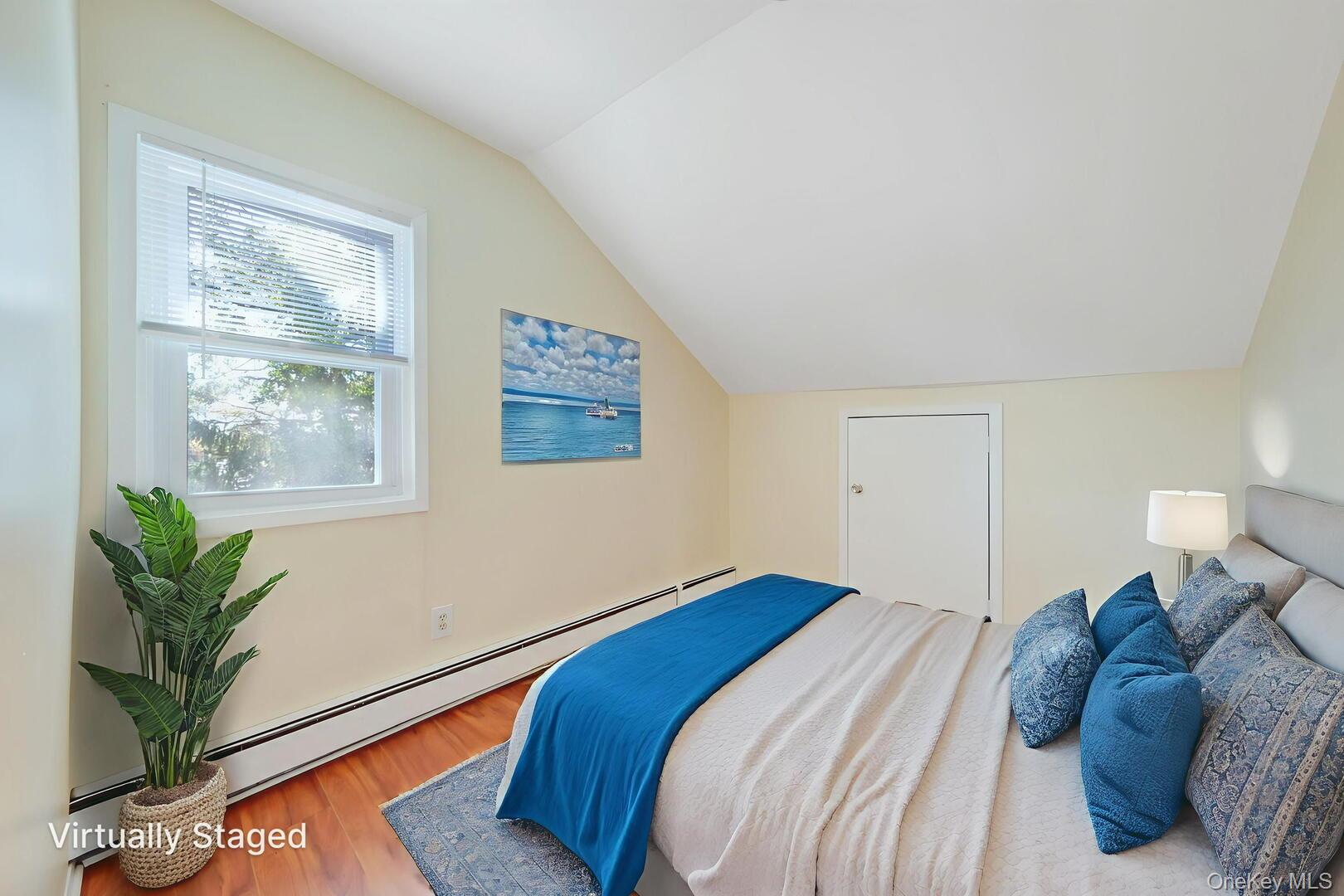 #13 photo, 39 Chapman Place, Bay Shore , NY 11706