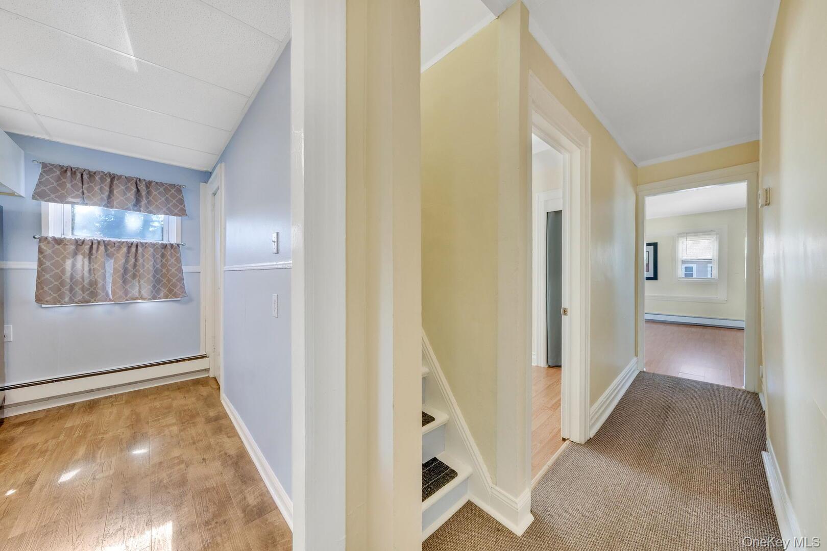 #3 photo, 39 Chapman Place, Bay Shore , NY 11706