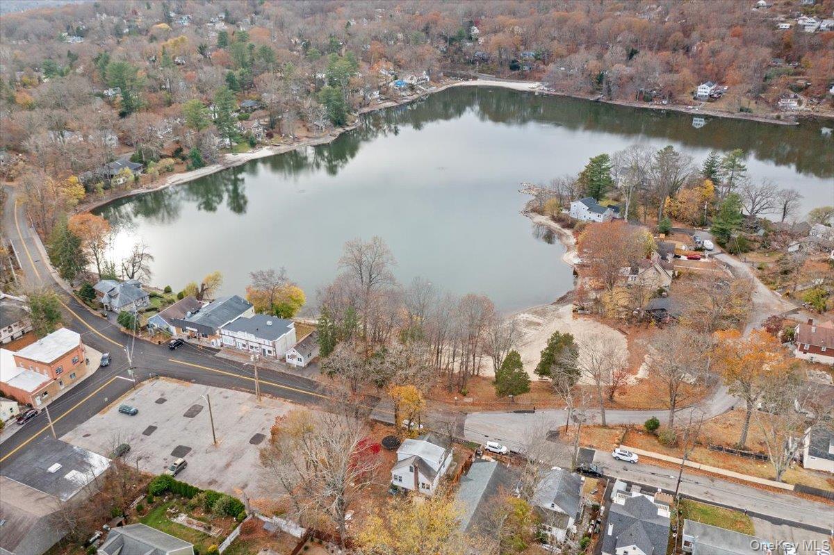 #20 photo, 116 Lake Drive, Lake Peekskill , NY 10537