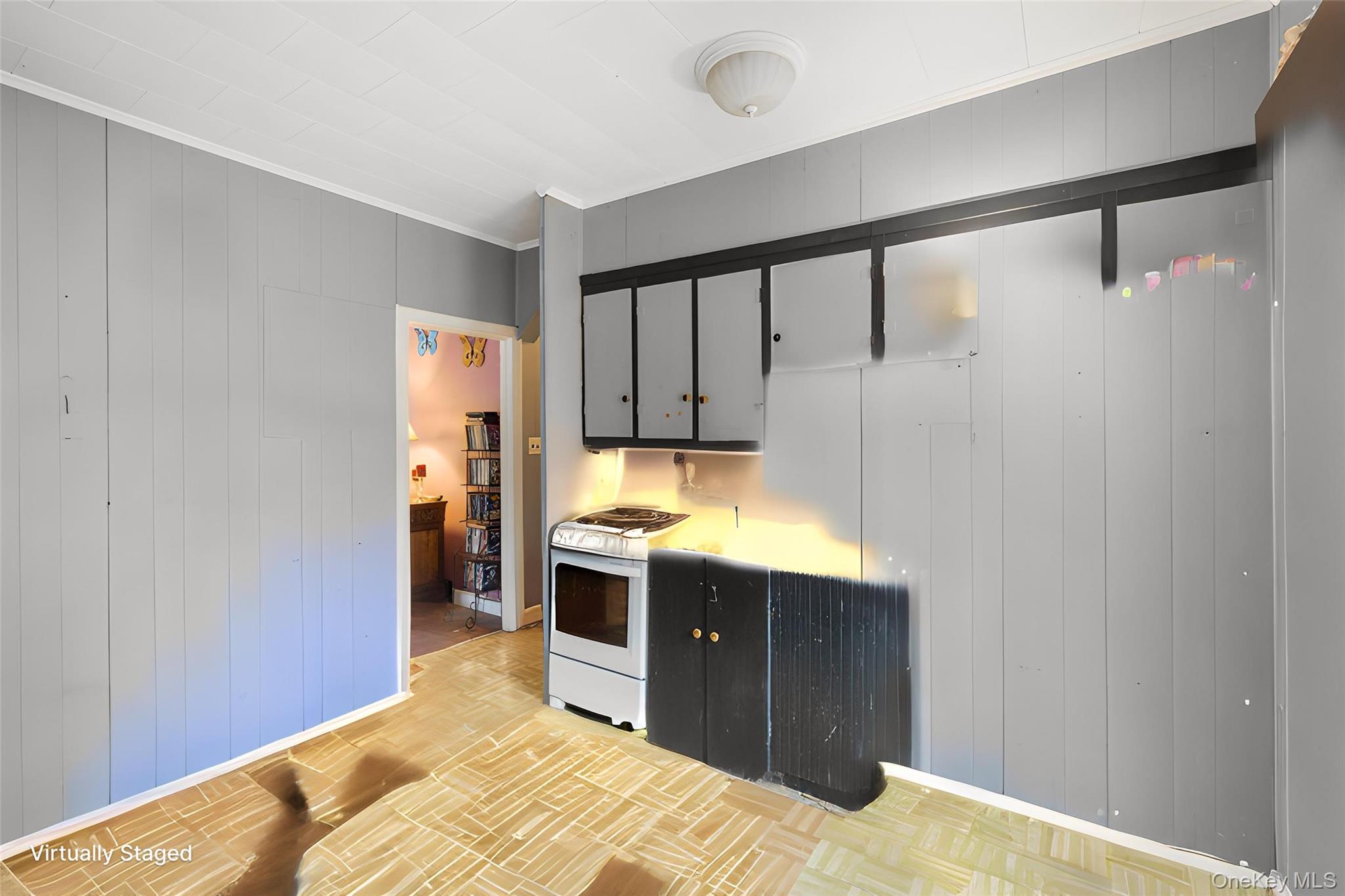 #4 photo, 116 Lake Drive, Lake Peekskill , NY 10537