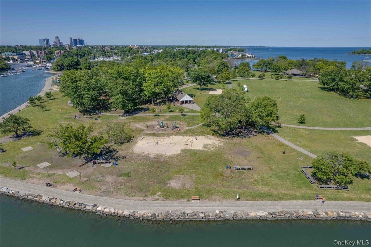 #19 photo, 20 Keogh Lane, New Rochelle , NY 10805