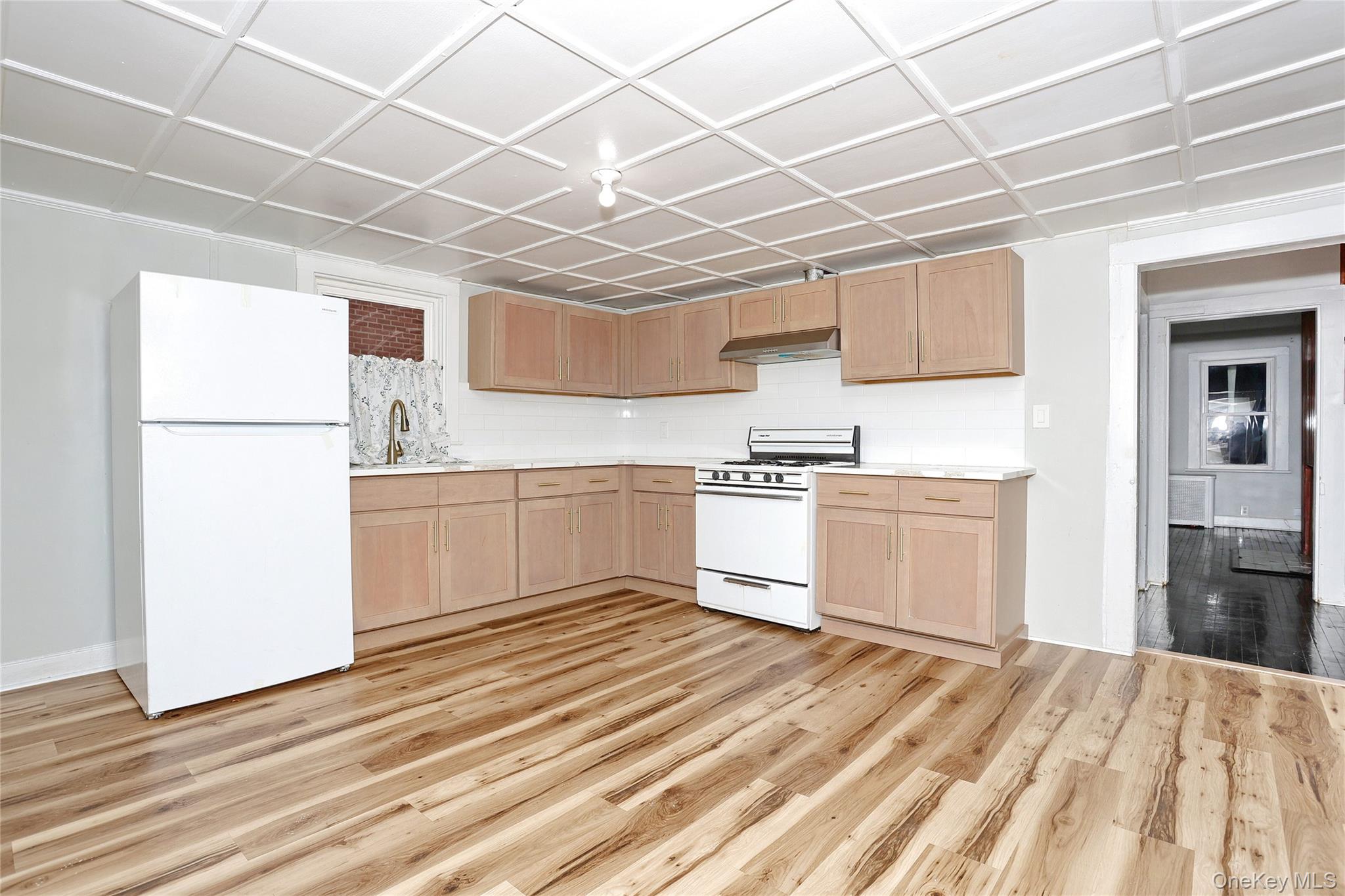 #11 photo, 78 Church Street, Haverstraw , NY 10923