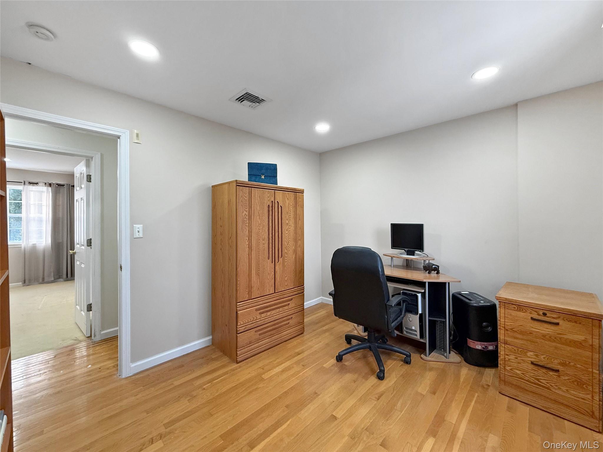 #20 photo, 22 Sharon Drive, Middletown , NY 10941