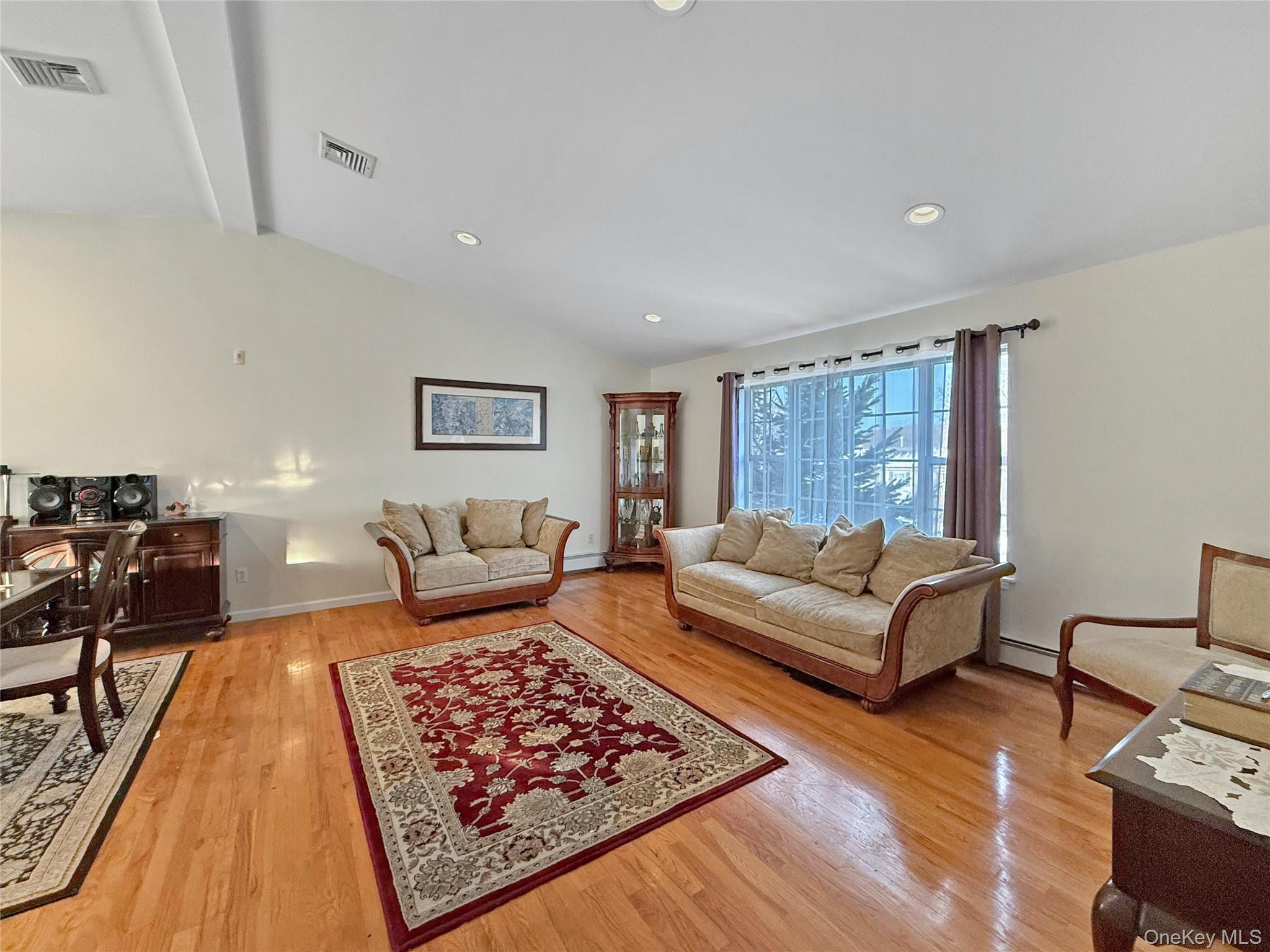 #5 photo, 22 Sharon Drive, Middletown , NY 10941