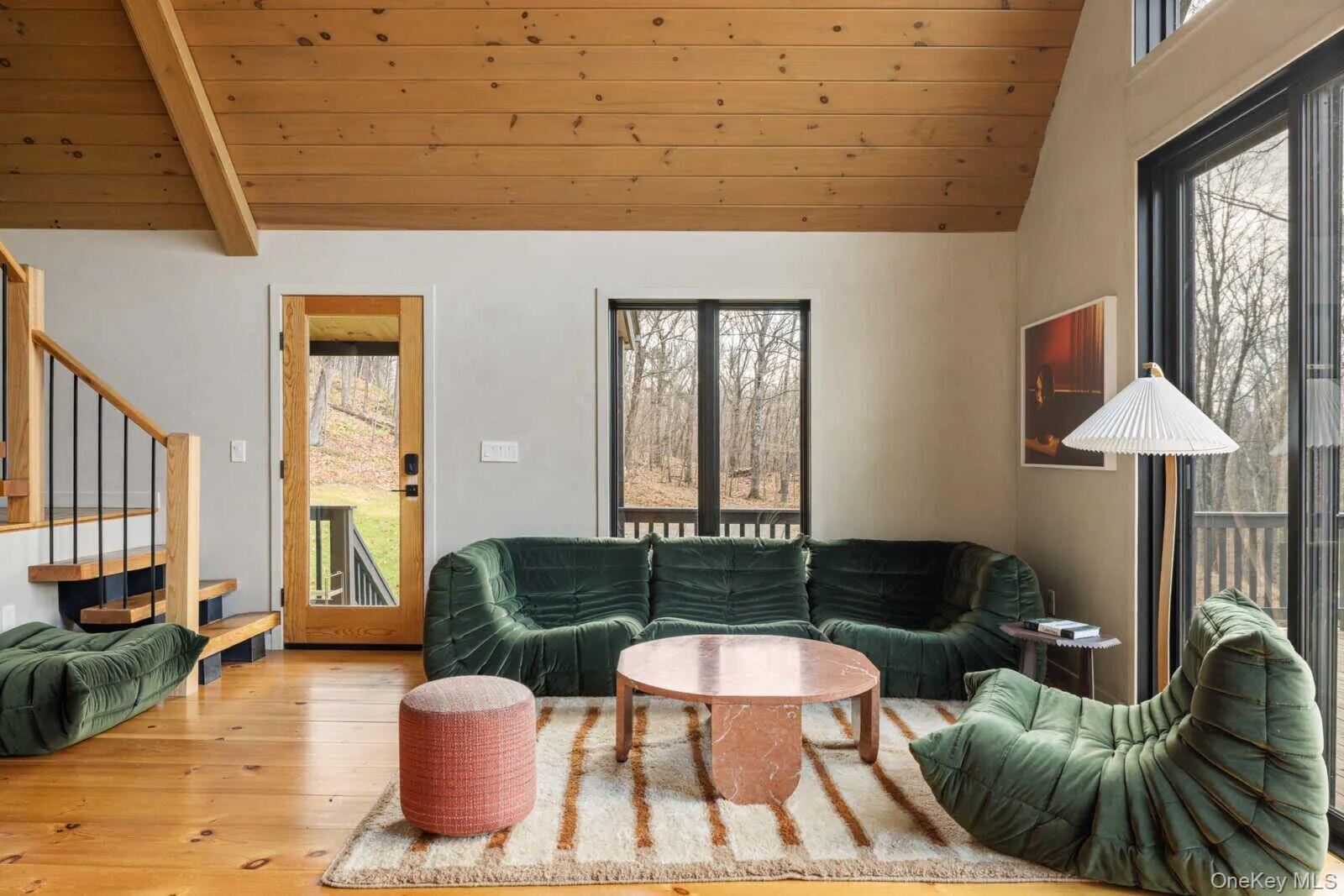 #4 photo, 407 White Schoolhouse Road, Rhinebeck , NY 12572