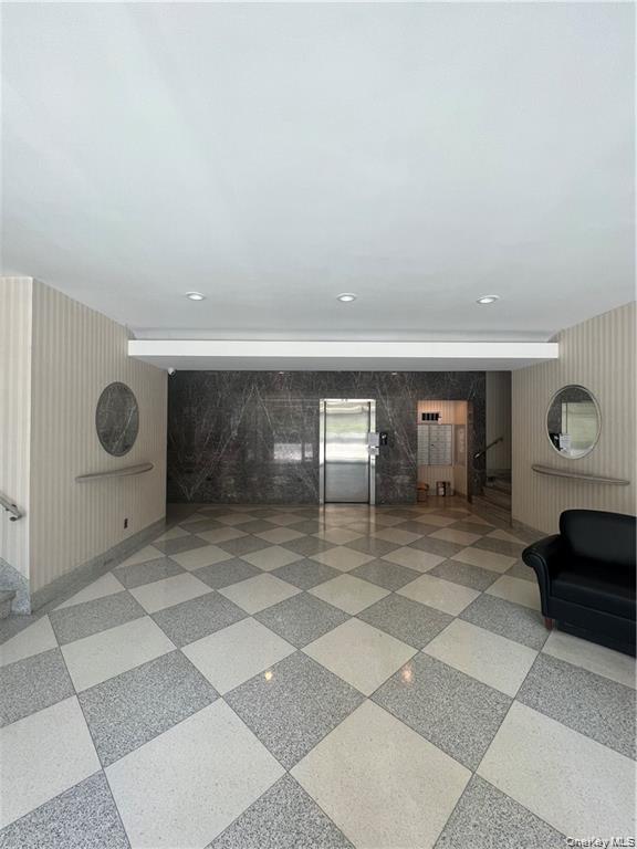 #2 photo, 25 Sunnyside Drive, Yonkers , NY 10705