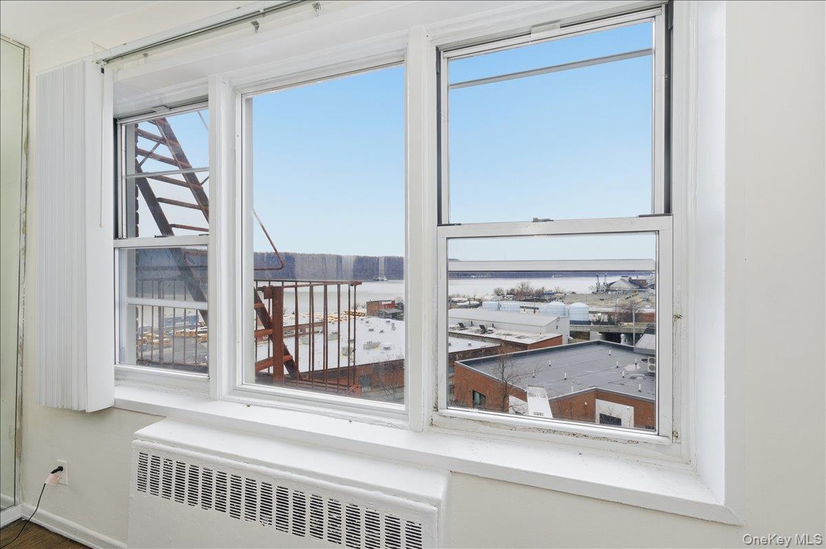 #9 photo, 25 Sunnyside Drive, Yonkers , NY 10705