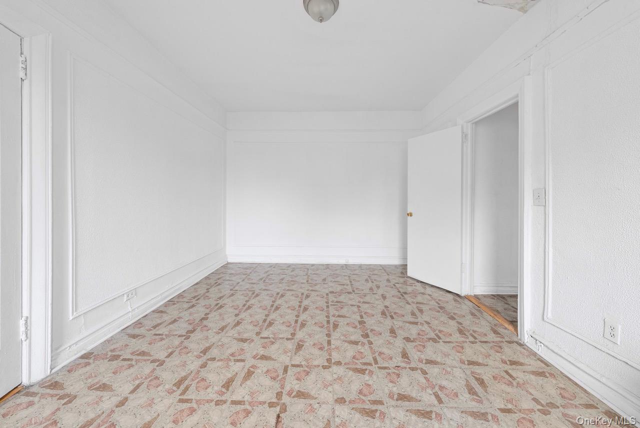 #4 photo, 1715 Nelson Avenue, ब्रोंक्स Bronx , NY 10453