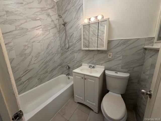 #17 photo, 1826 Edison Avenue, ब्रोंक्स Bronx , NY 10461