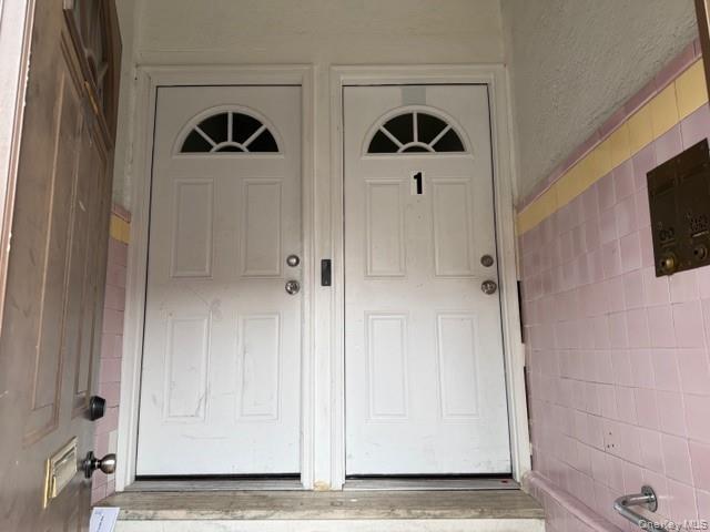 #3 photo, 1826 Edison Avenue, Bronx , NY 10461