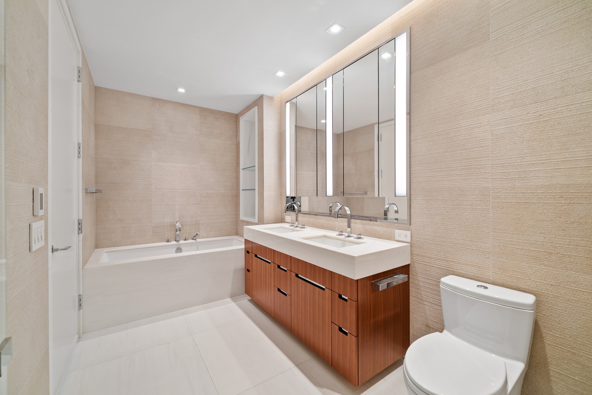 #14 photo, New York City, Lincoln Square , NY 10023