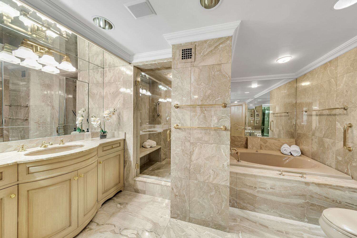 #14 photo, 45 SUTTON Place S, मैनहटन Sutton Place , NY 10022