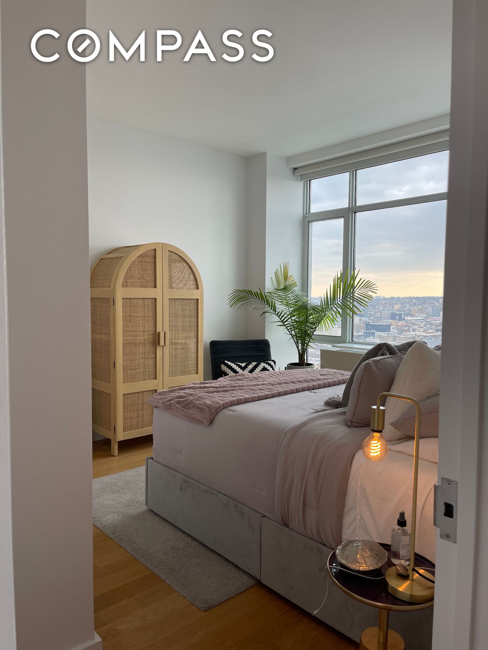 #10 photo, Brooklyn, Downtown Brooklyn , NY 11201