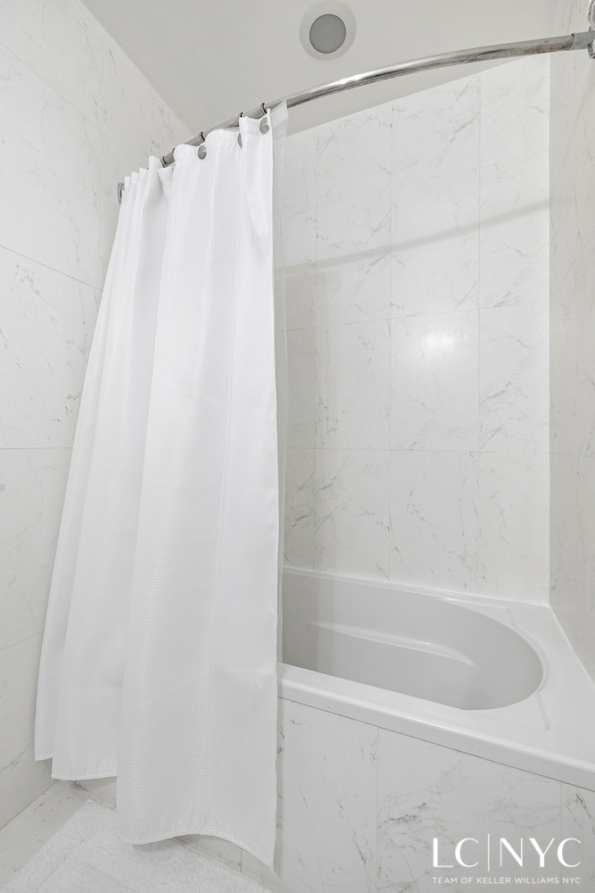 #11 photo, 555 Lenox Avenue, मैनहटन Harlem , NY 10037