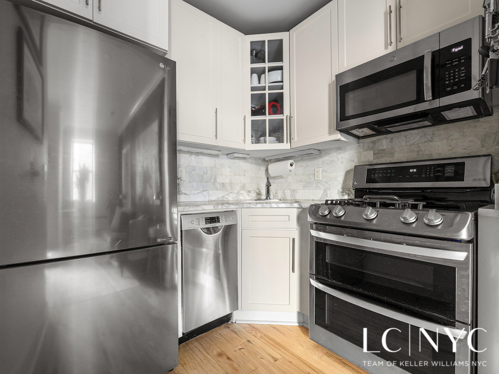 #7 photo, 555 Lenox Avenue, मैनहटन Harlem , NY 10037