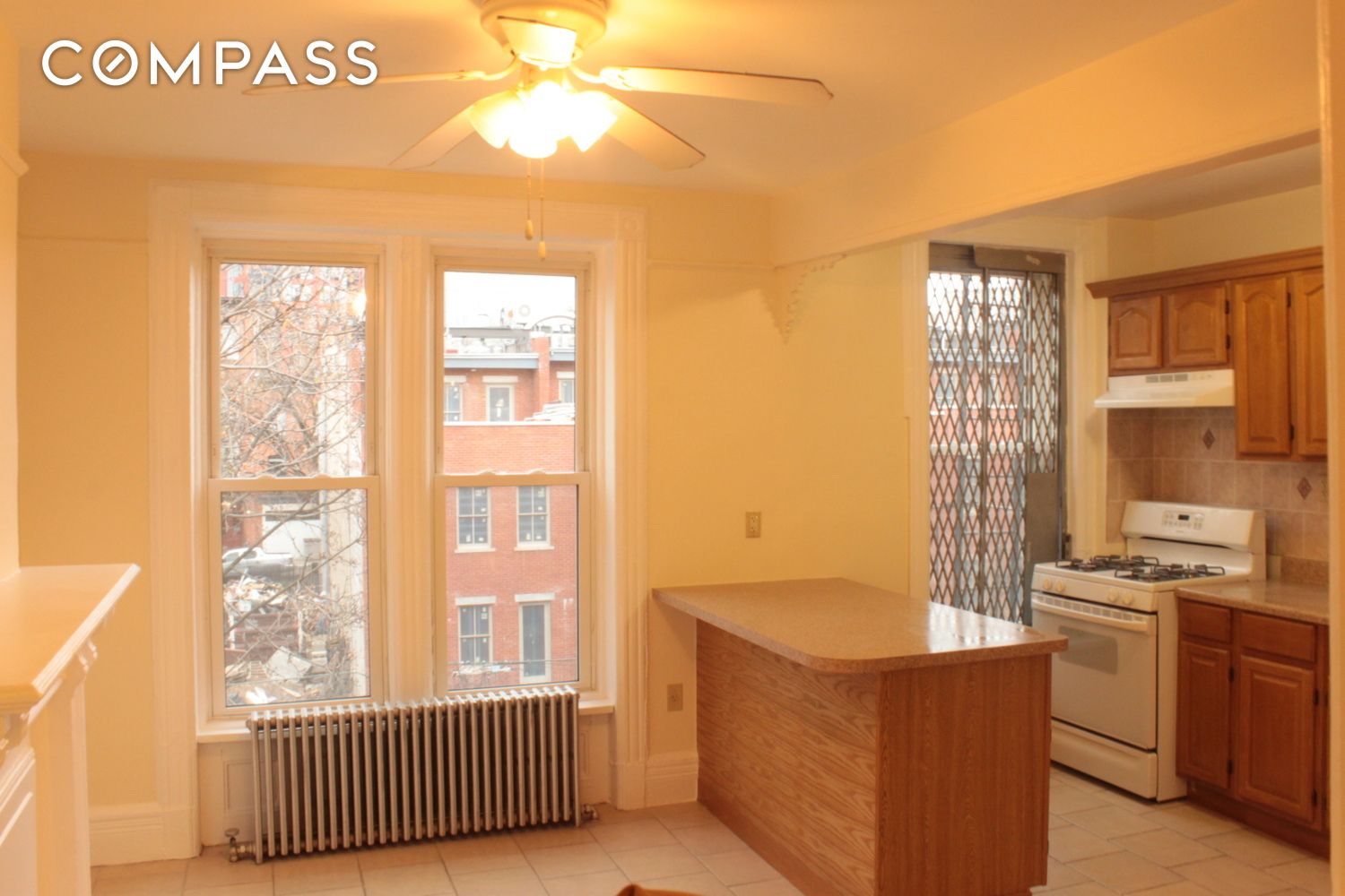 #5 photo, 23 St Marks Avenue, Park Slope , NY 11217