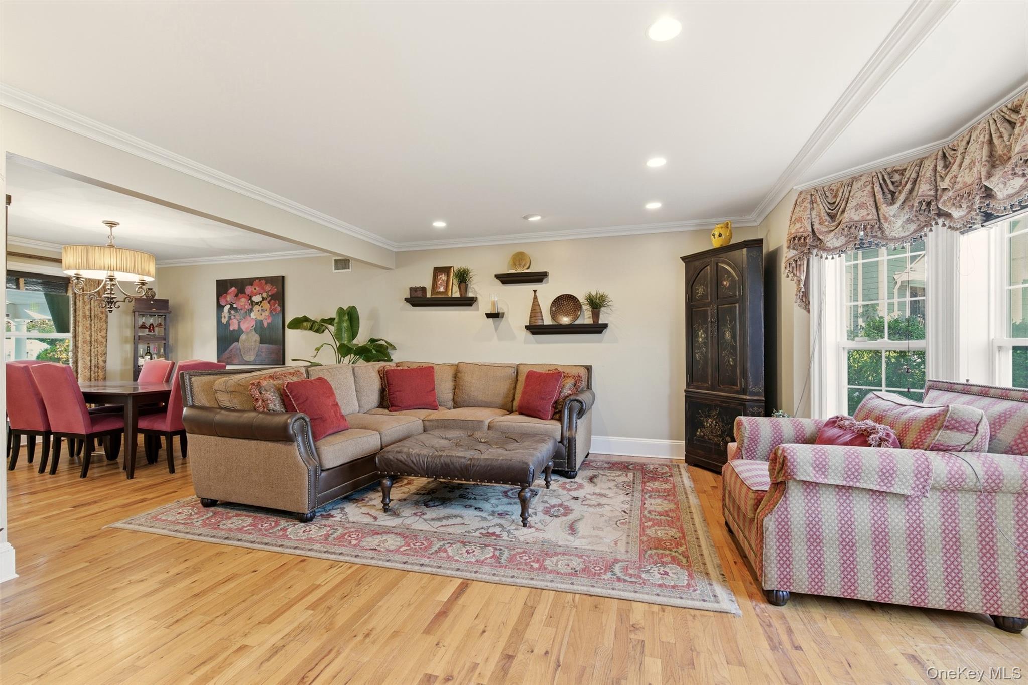 #10 photo, 22 Knott Drive, Glen Cove , NY 11542