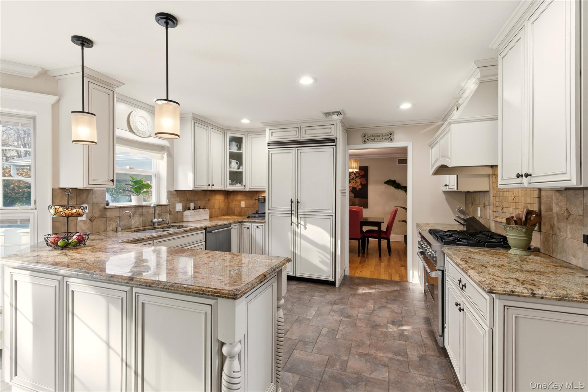 #6 photo, 22 Knott Drive, Glen Cove , NY 11542