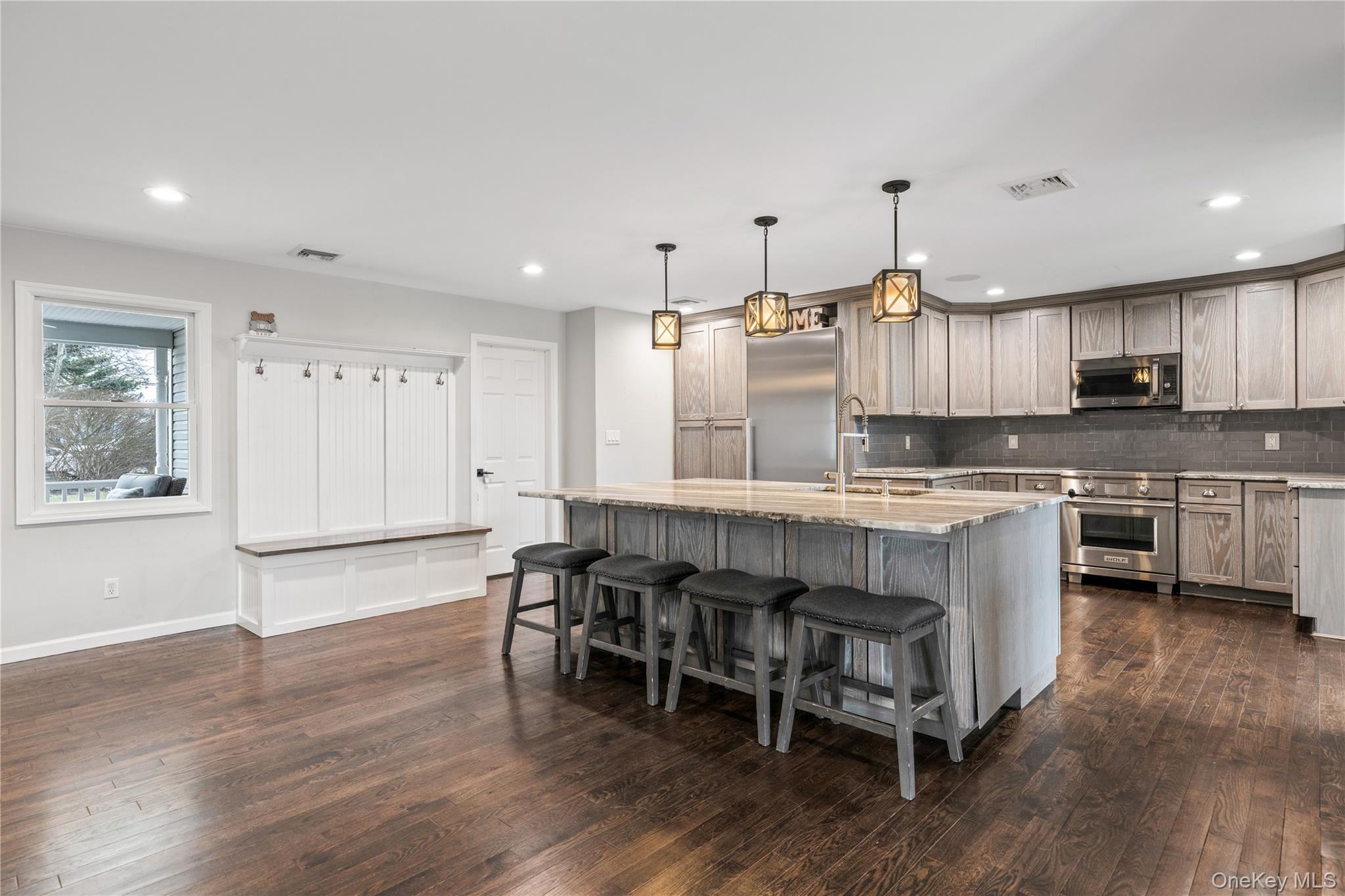 #6 photo, 24 Twin River Drive, सफ़ोक काउंटी Oakdale , NY 11769