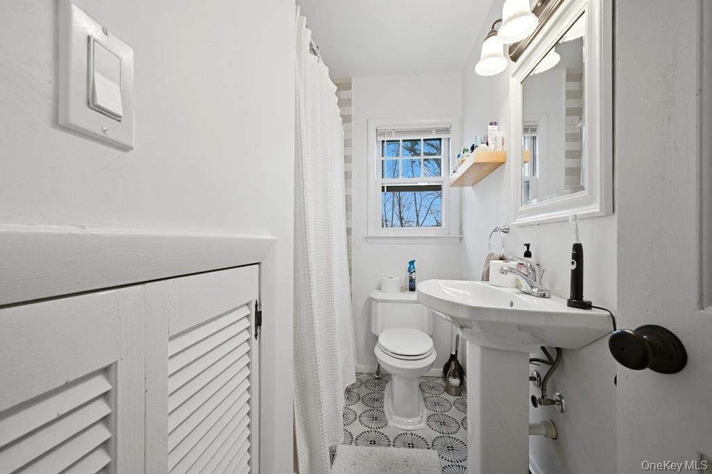 #11 photo, 15 School Street, Нассау ‖ Port Washington , NY 11050