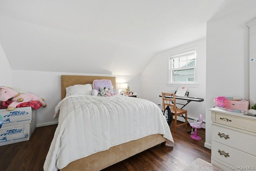 #17 photo, 15 School Street, Нассау ‖ Port Washington , NY 11050