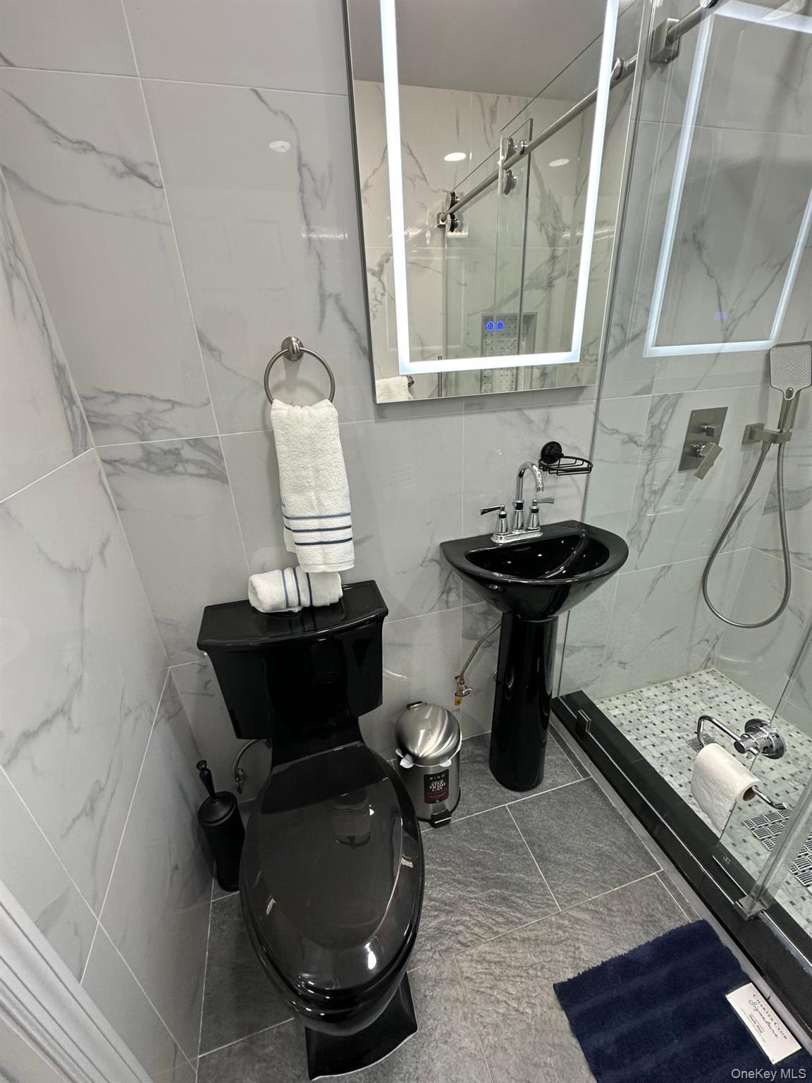 #7 photo, 7713 Ditmars Boulevard, East Elmhurst , NY 11370