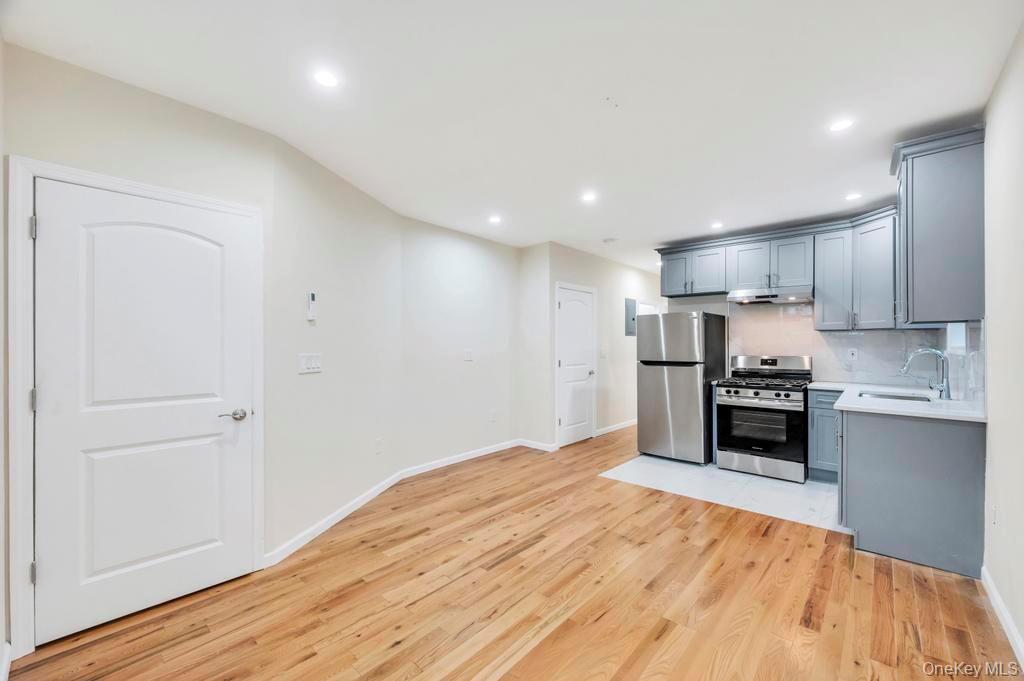 #9 photo, 8809 208th Street, Queens Village , NY 11427