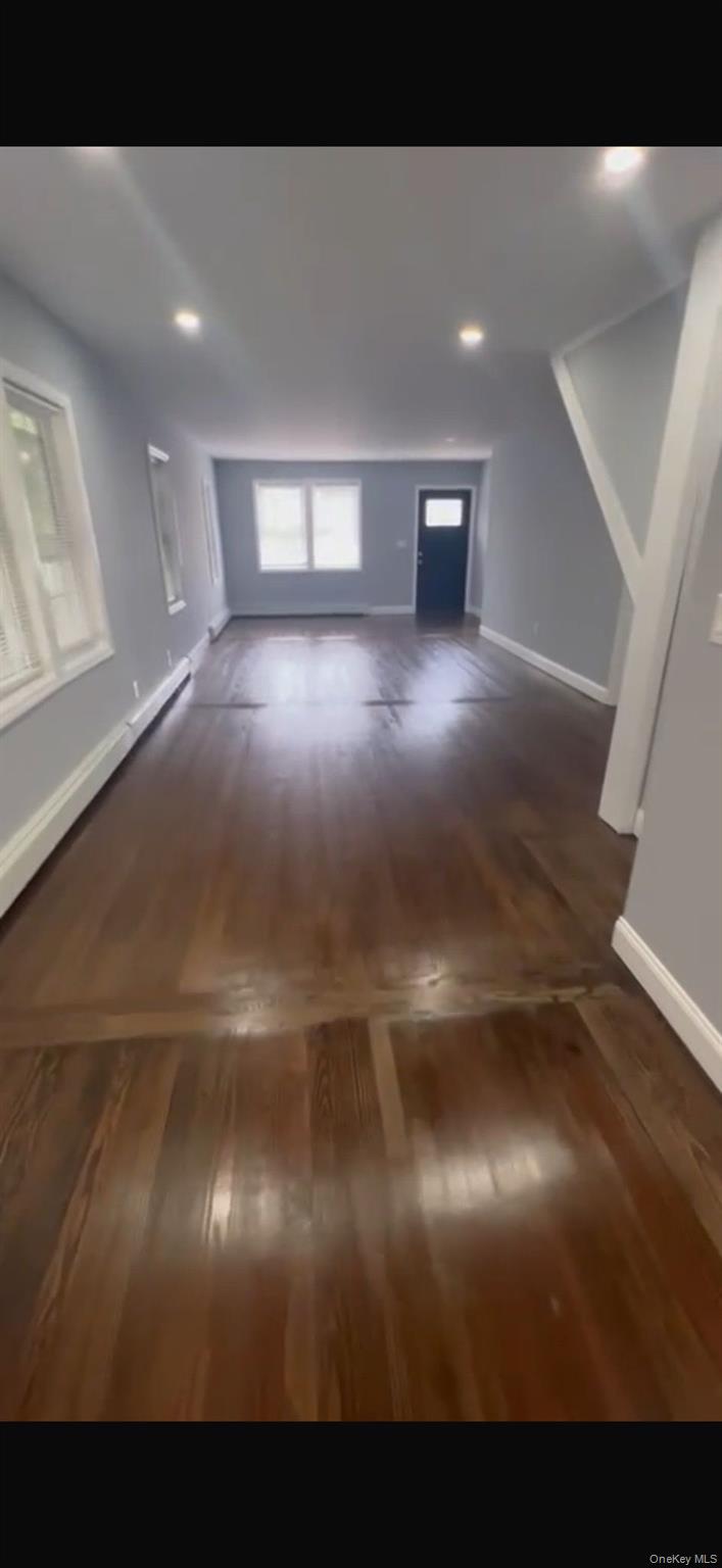 #5 photo, 27 Brook Avenue, Bay Shore , NY 11706