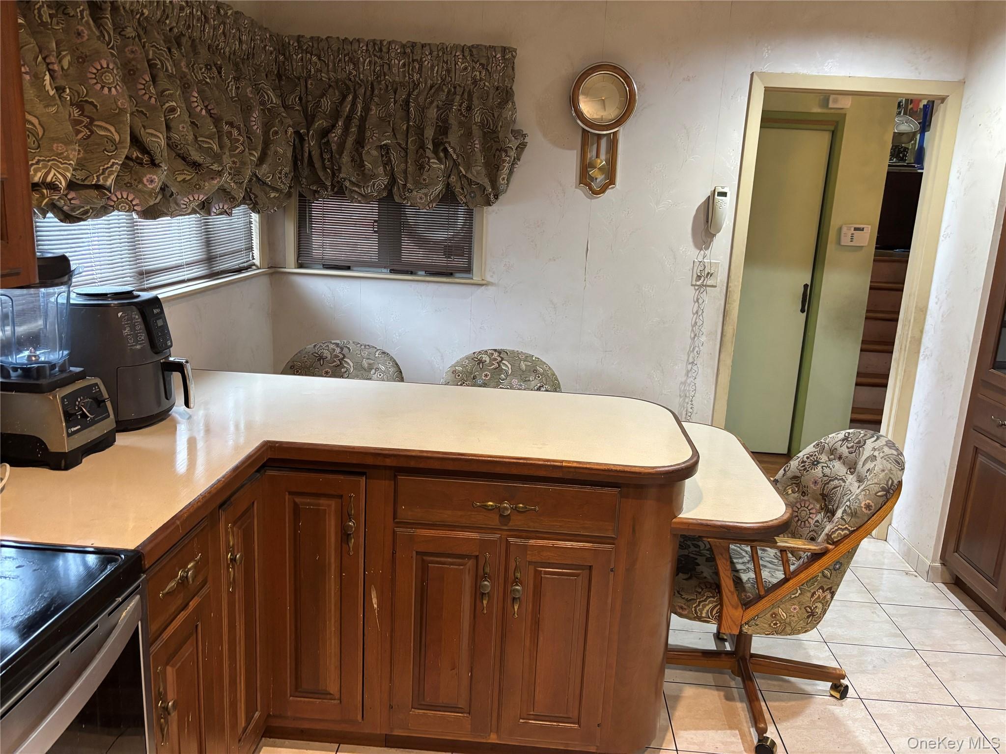 #10 photo, 606 Blair Drive, Westbury , NY 11590