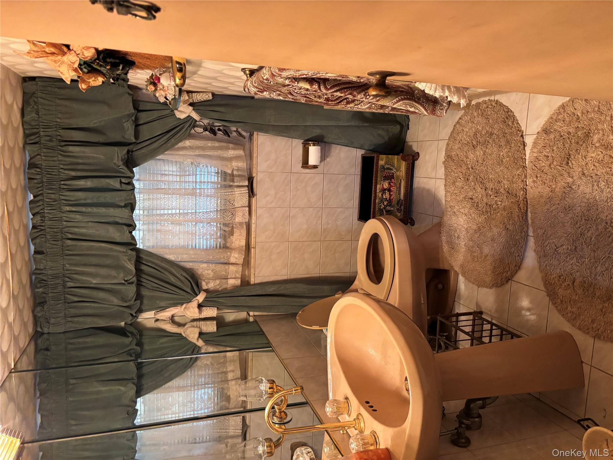 #2 photo, 606 Blair Drive, Westbury , NY 11590