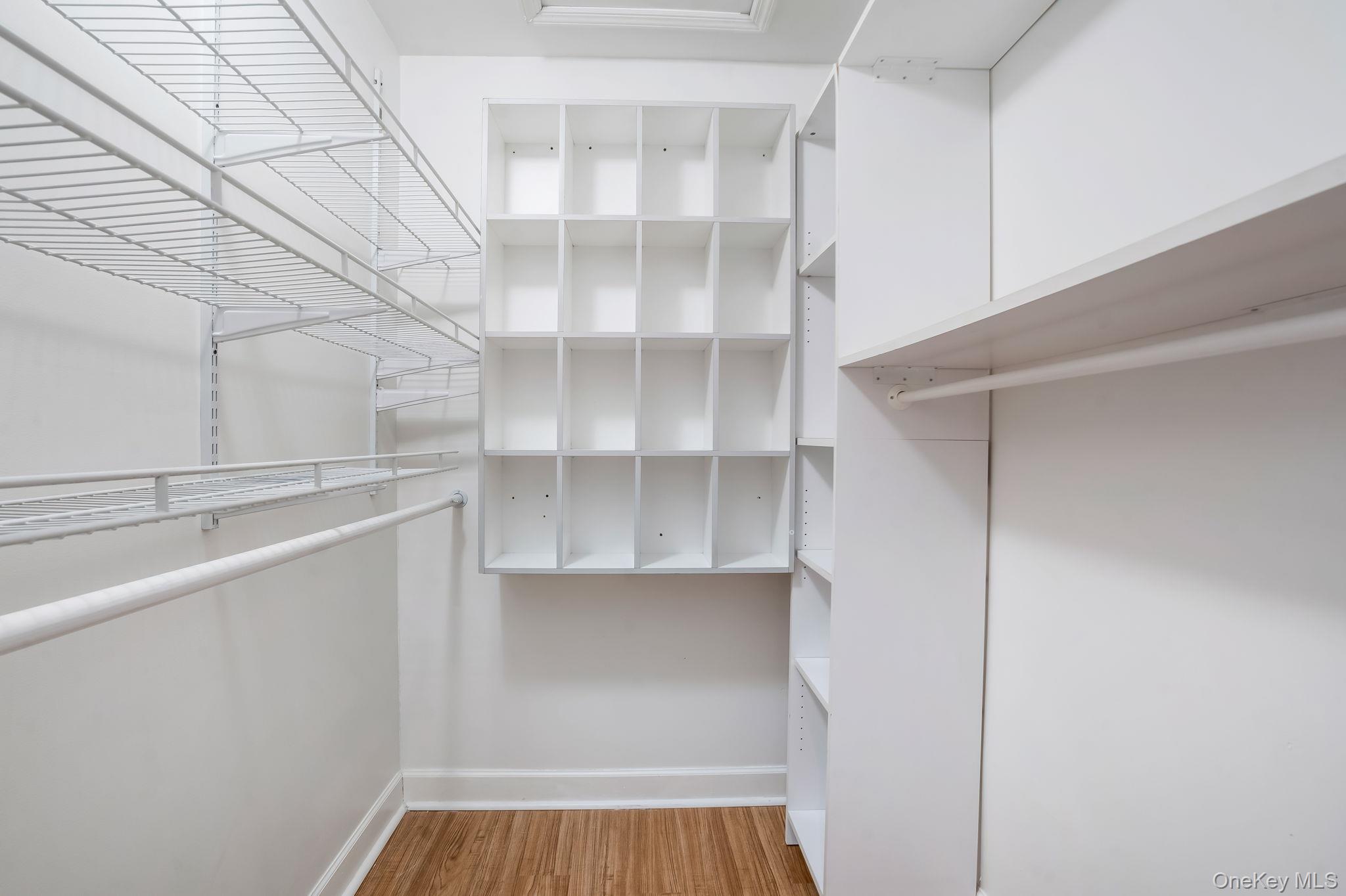 #19 photo, 400 Eastport Manor Road, Manorville , NY 11949