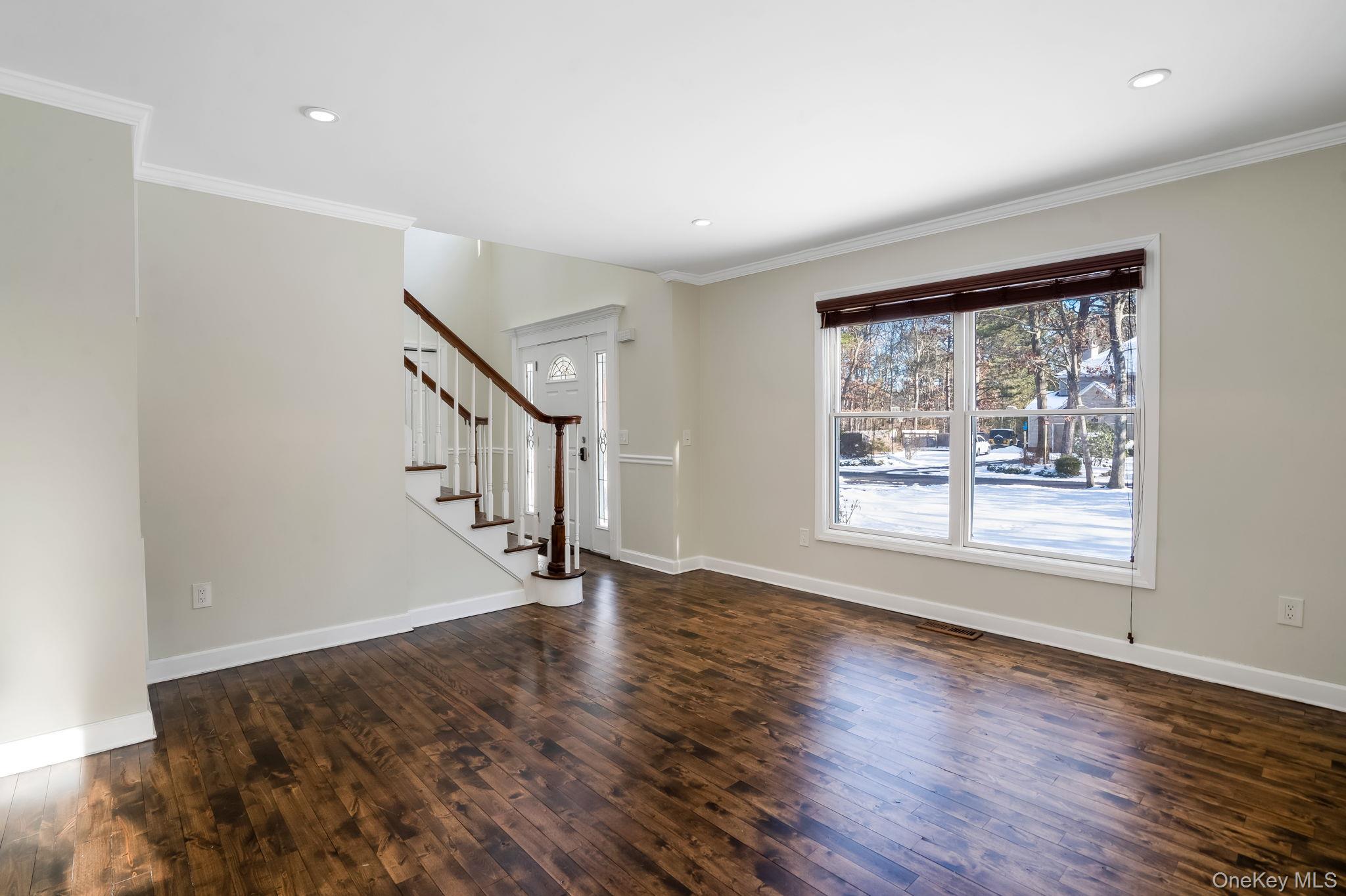 #6 photo, 400 Eastport Manor Road, Manorville , NY 11949