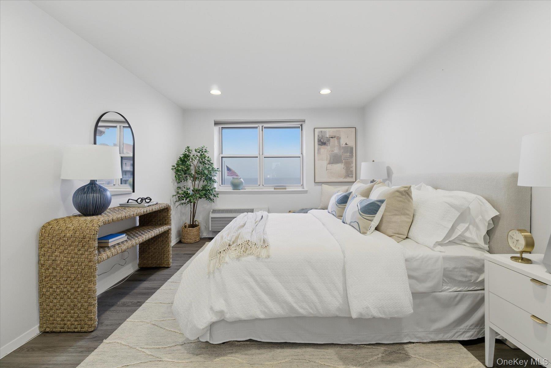 #15 photo, 2 Richmond Road, Lido Beach , NY 11561