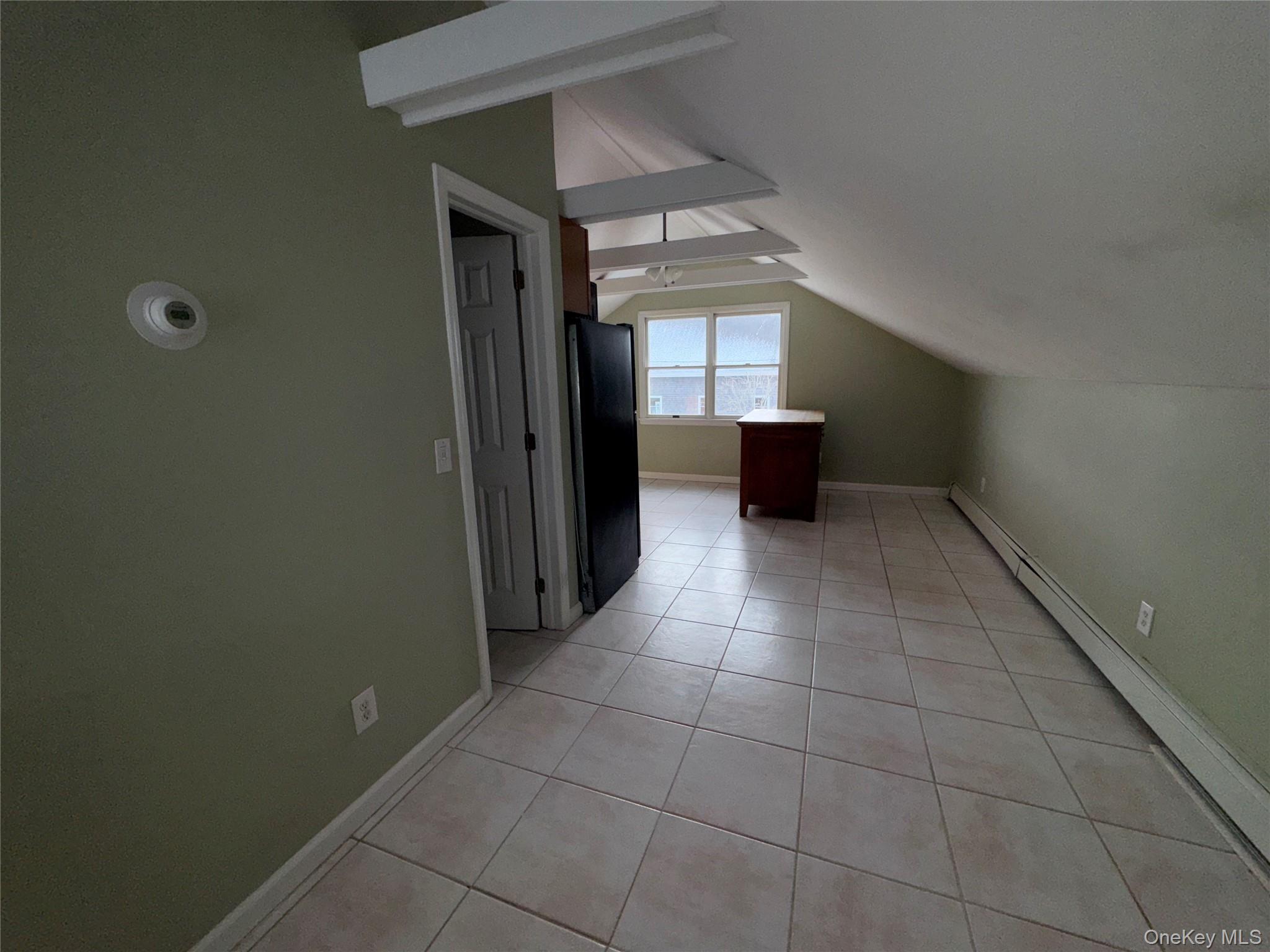 #11 photo, 25 Gardners Lane, سوفولك Hampton Bays , NY 11946