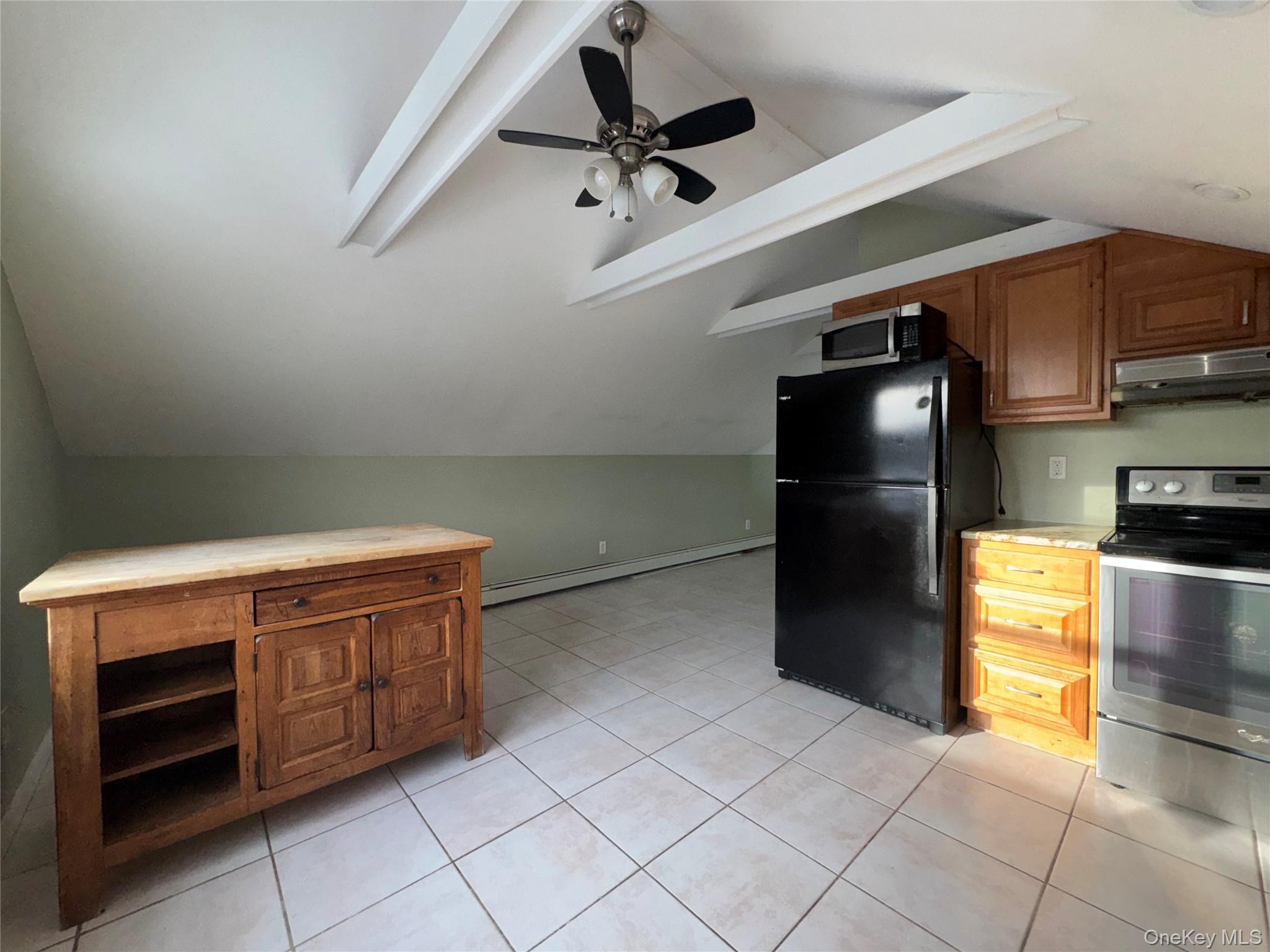 #13 photo, 25 Gardners Lane, سوفولك Hampton Bays , NY 11946