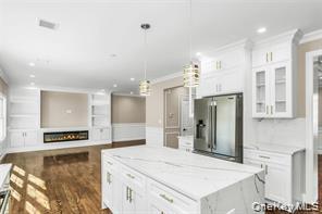 #7 photo, 9 Briggs Street, Hicksville , NY 11801