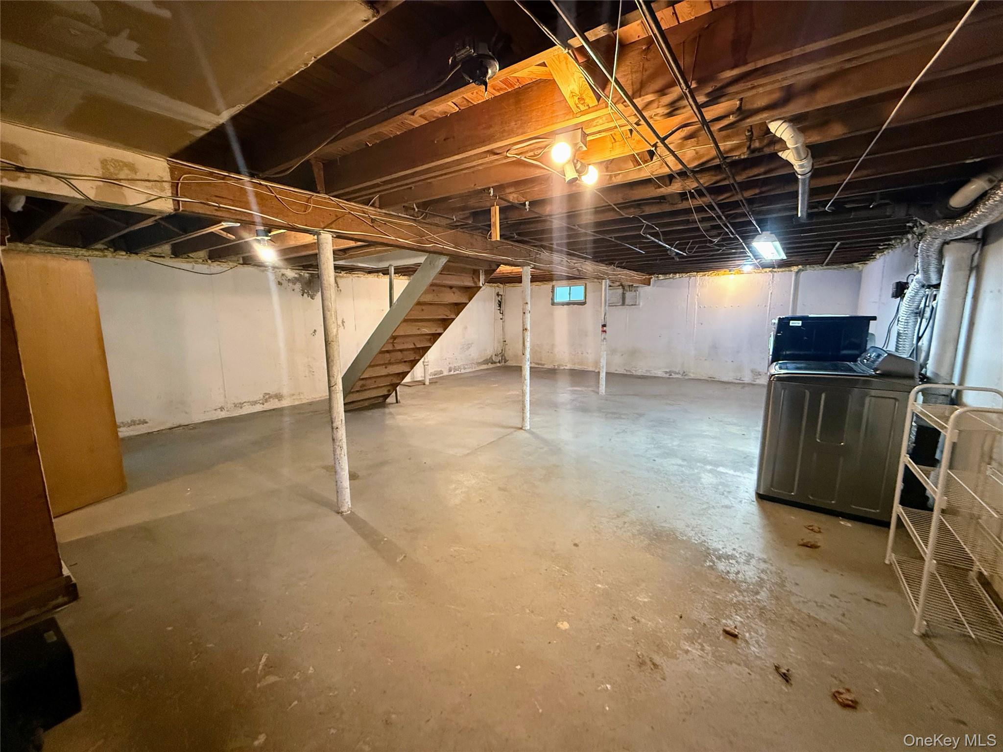 #17 photo, 7 Grange Street, Huntington , NY 11743