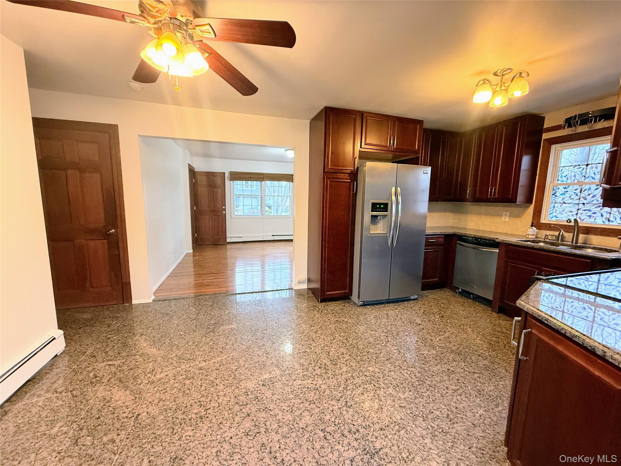 #4 photo, 7 Grange Street, Huntington , NY 11743