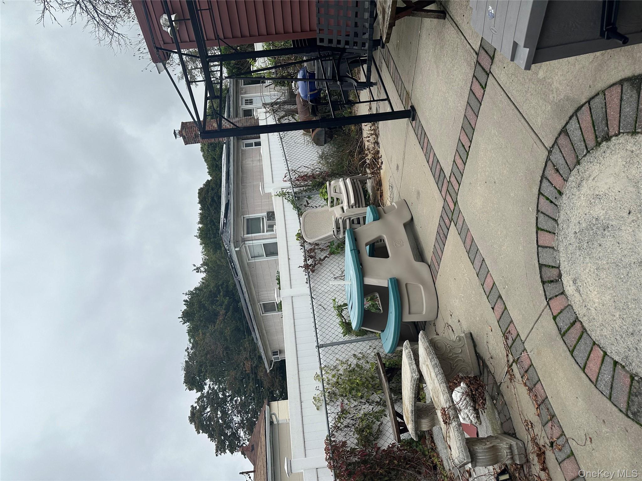 #3 photo, 24301 130th Avenue, Rosedale , NY 11422