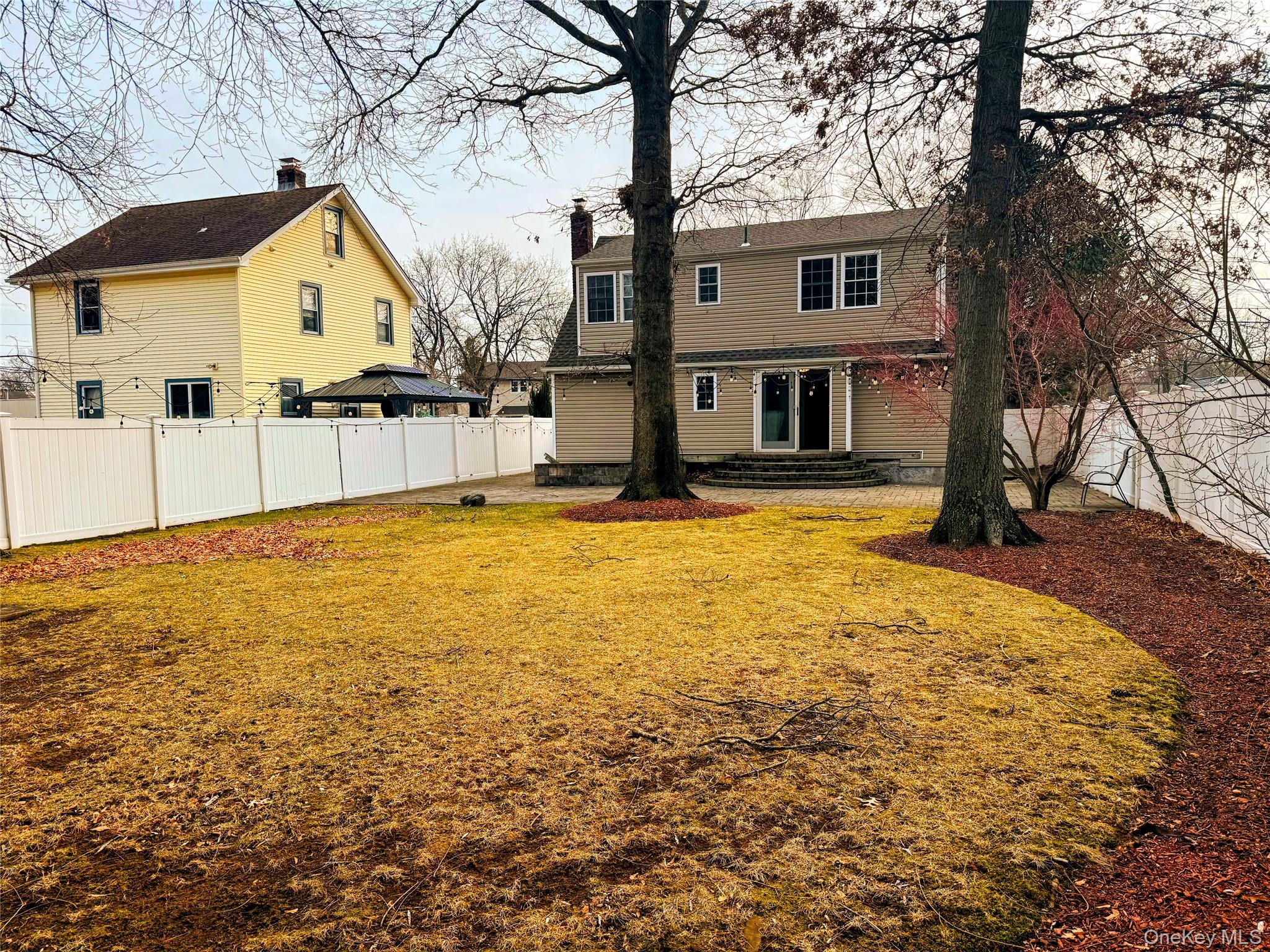 #18 photo, 7 Grange Street, Huntington , NY 11743