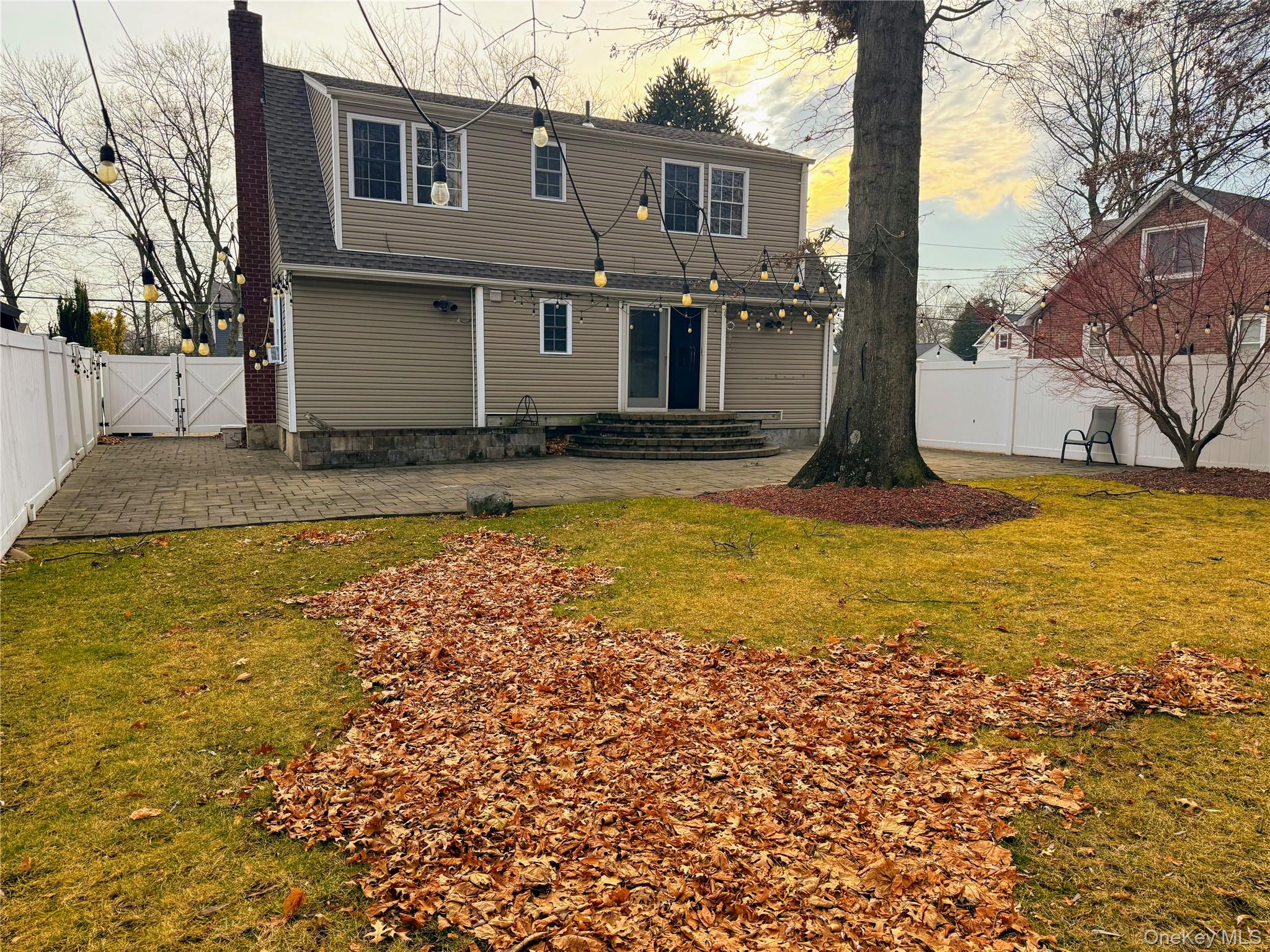 #19 photo, 7 Grange Street, Huntington , NY 11743