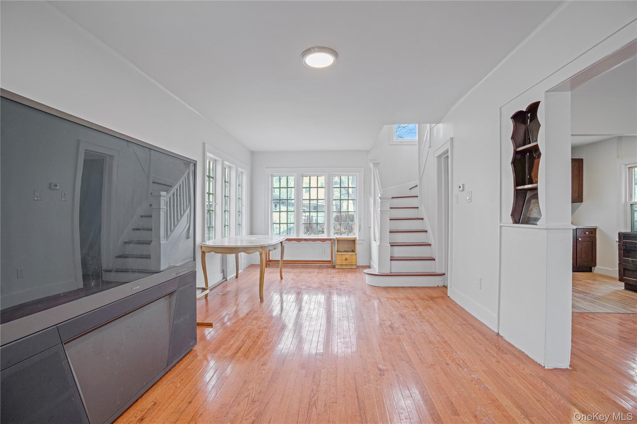 #17 photo, 9020 205th Street, Hollis , NY 11423