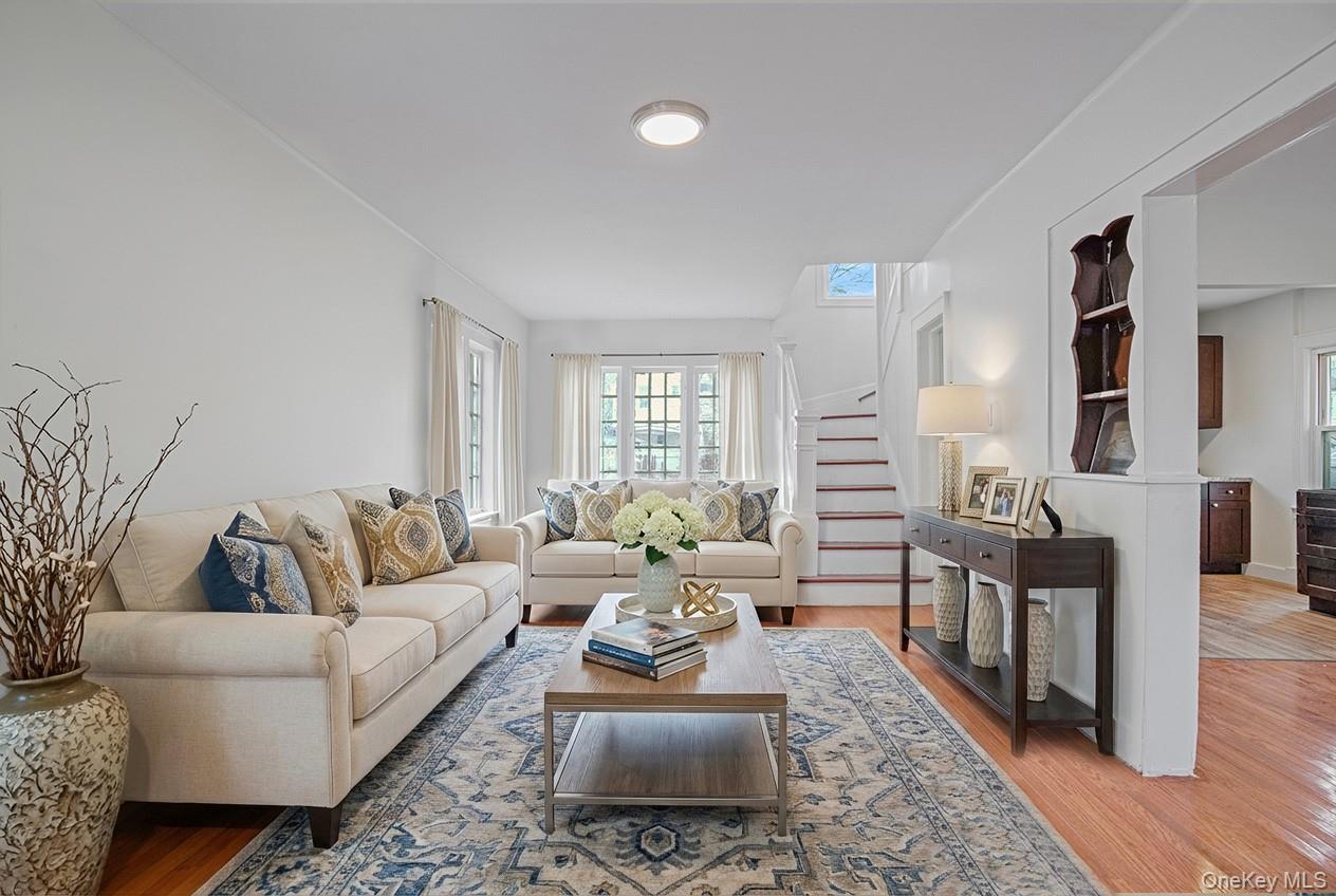 #2 photo, 9020 205th Street, Hollis , NY 11423