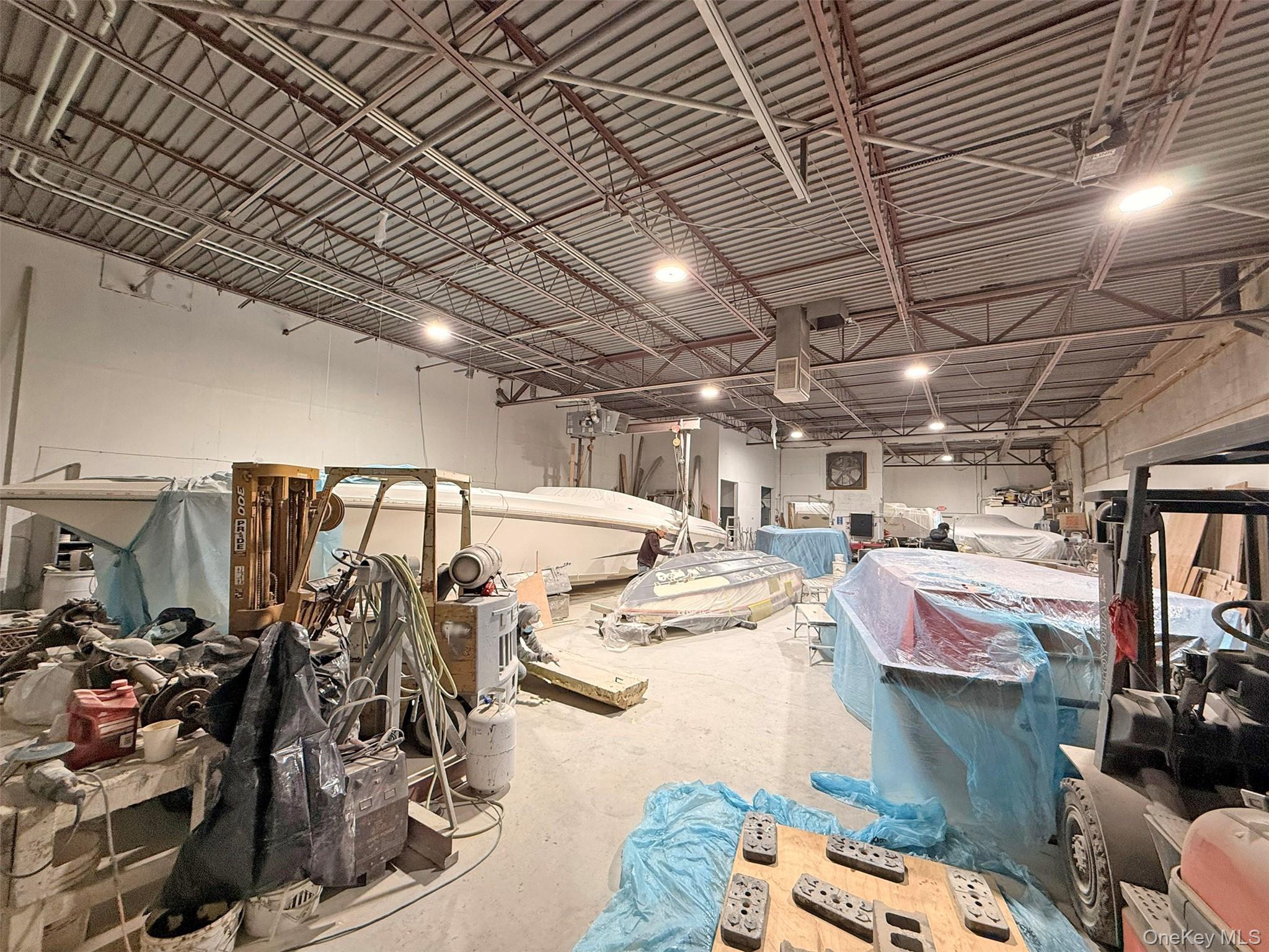 #14 photo, 75 E Jefryn Boulevard, Deer Park , NY 11729