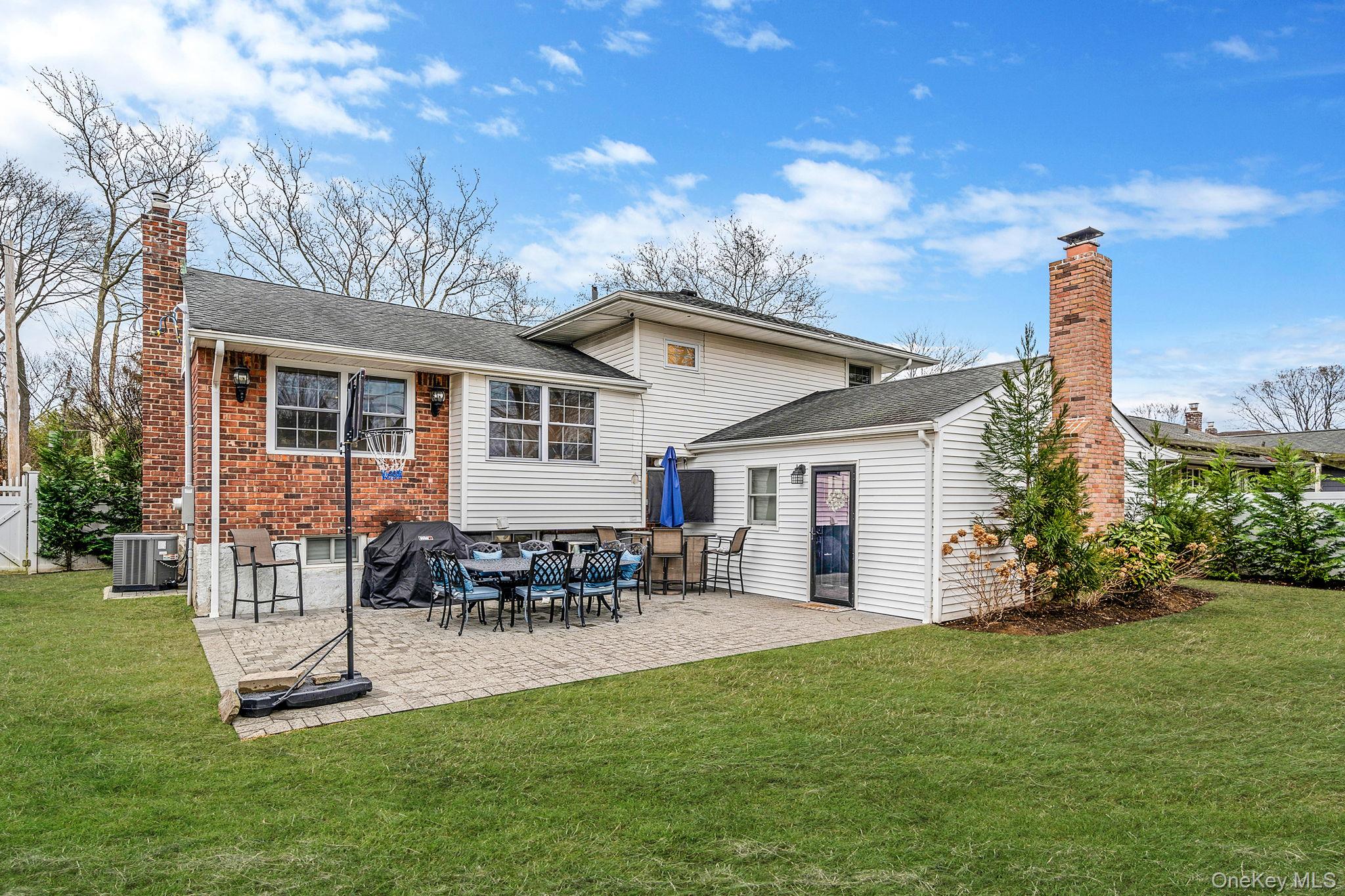 #6 photo, 68 Elder Drive, Commack , NY 11725