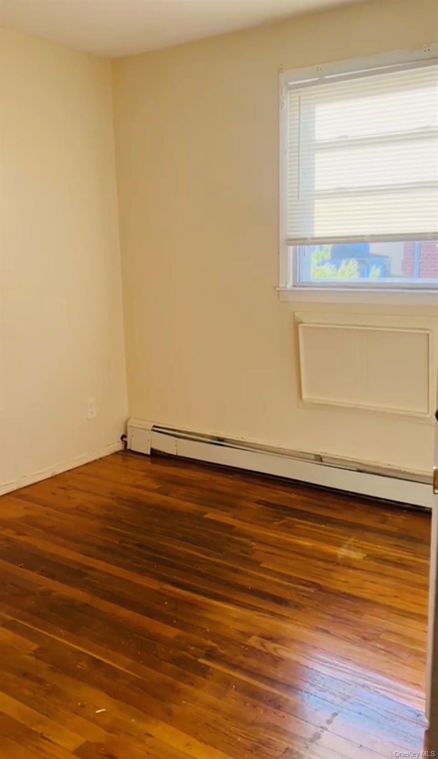 #11 photo, 11806 179th Street, Saint Albans , NY 11434