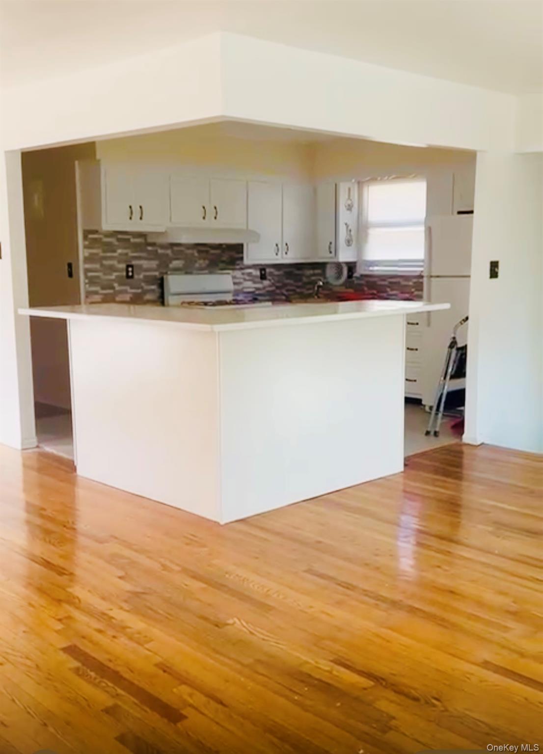 #6 photo, 11806 179th Street, Saint Albans , NY 11434